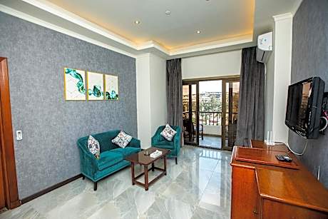 Junior Sea View Suite