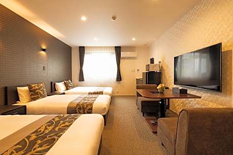 Comfort Triple Room - No Cleaning for Consecutive Night Stays