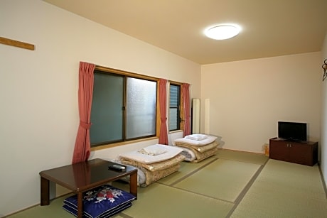 Japanese Style Twin Room - Smoking