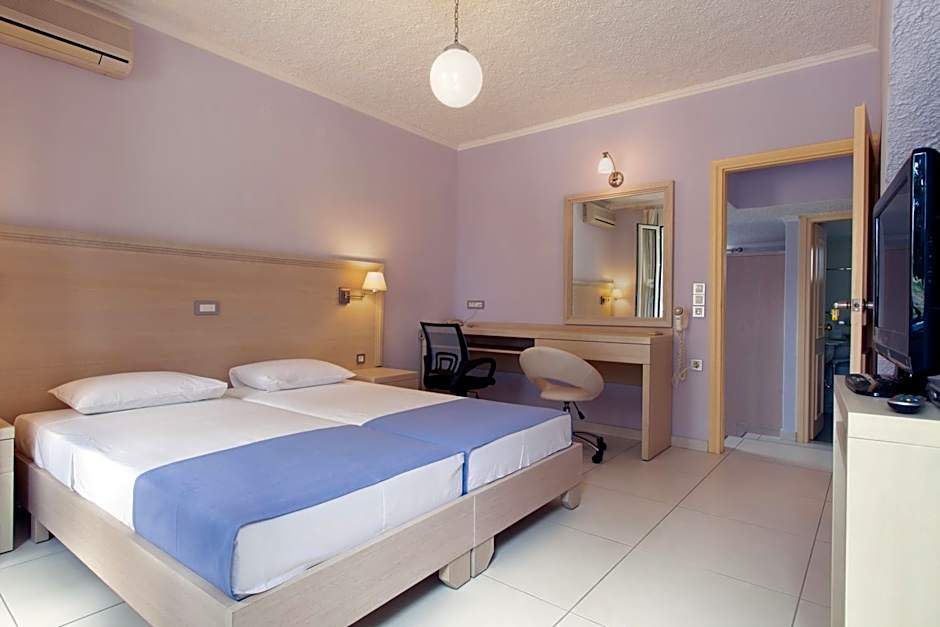 Giorgi's Blue Apartments