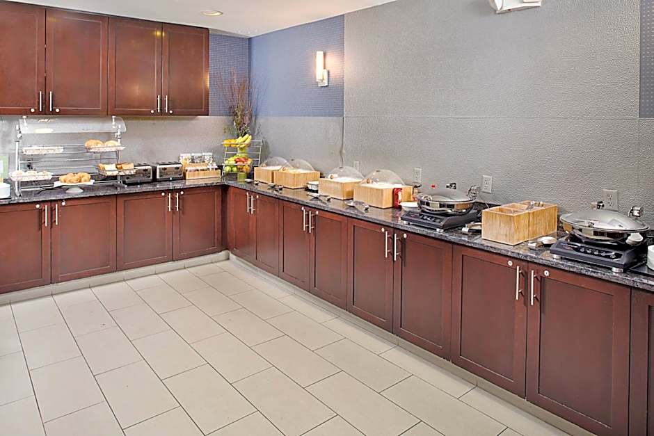 SpringHill Suites by Marriott Manchester-Boston Regional Airport