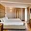V Collection Relais Badoer