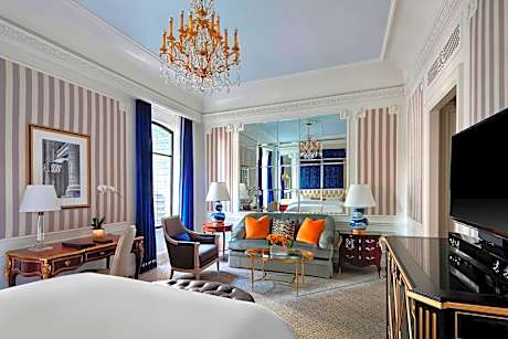 Grand Room, 1 King Bed, Non Smoking (Grand Luxe)