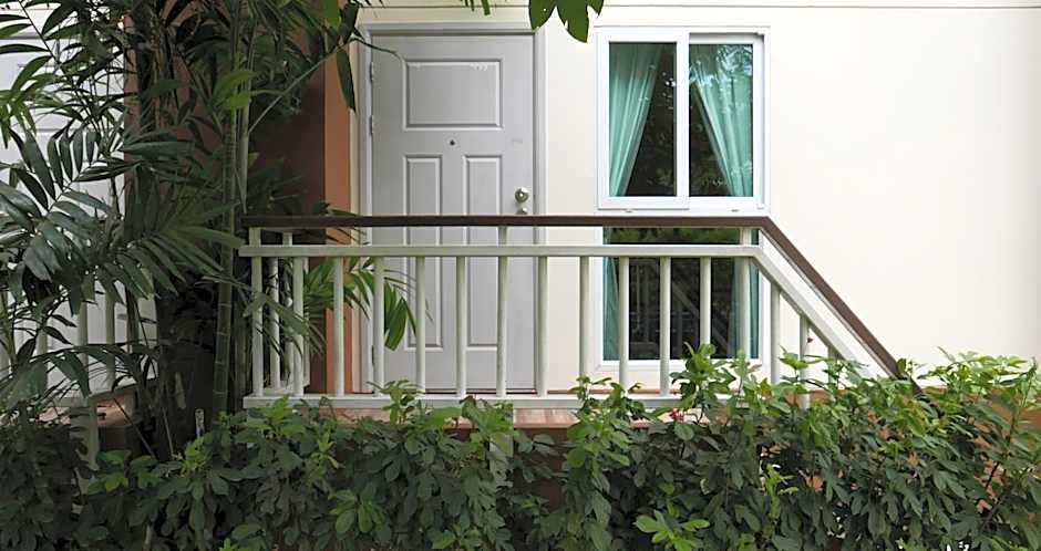 U Tiny Boutique Hotel Suvarnabhumi Bangkok - SHA Plus