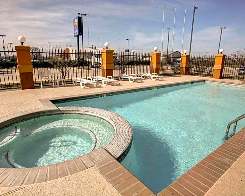 Comfort Inn & Suites Navasota