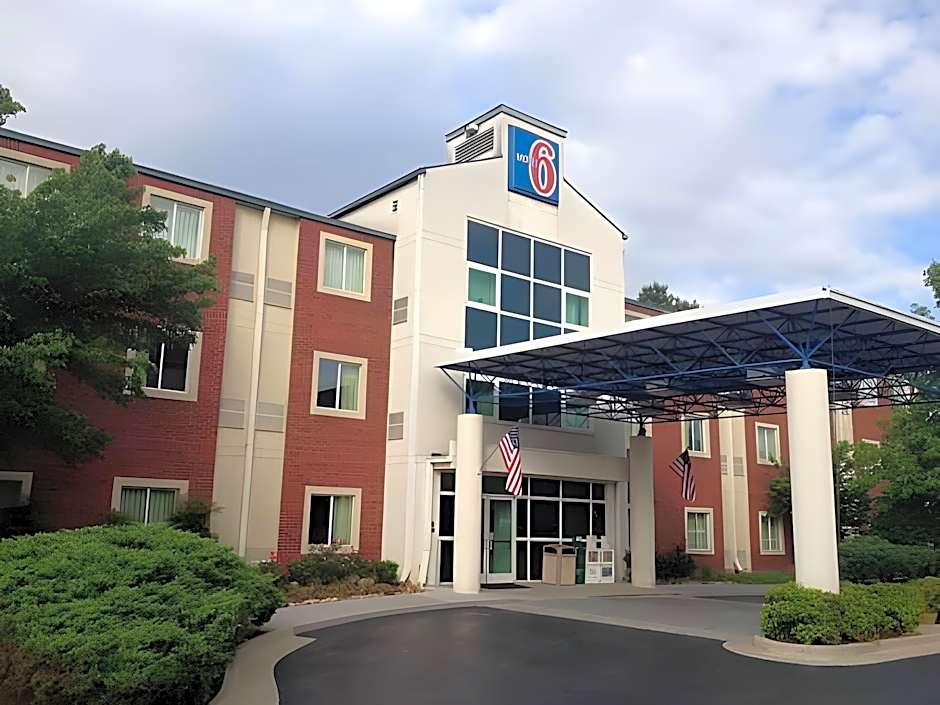 Sleep Inn & Suites Pigeon Forge - Downtown