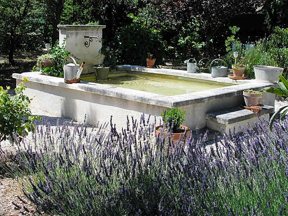 Clos des Lavandes - Chambres et Suites de charme climatisées-Luberon