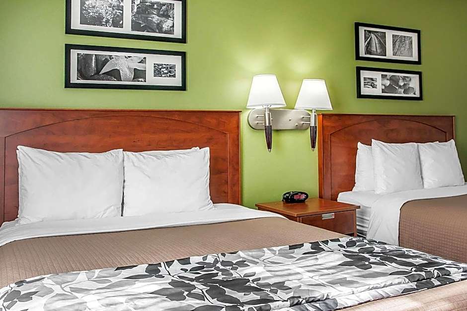 Sleep Inn & Suites Conference Center and Water Park
