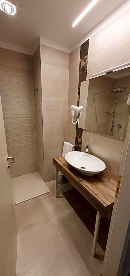 Amsterdam Suite Hotel & SPA