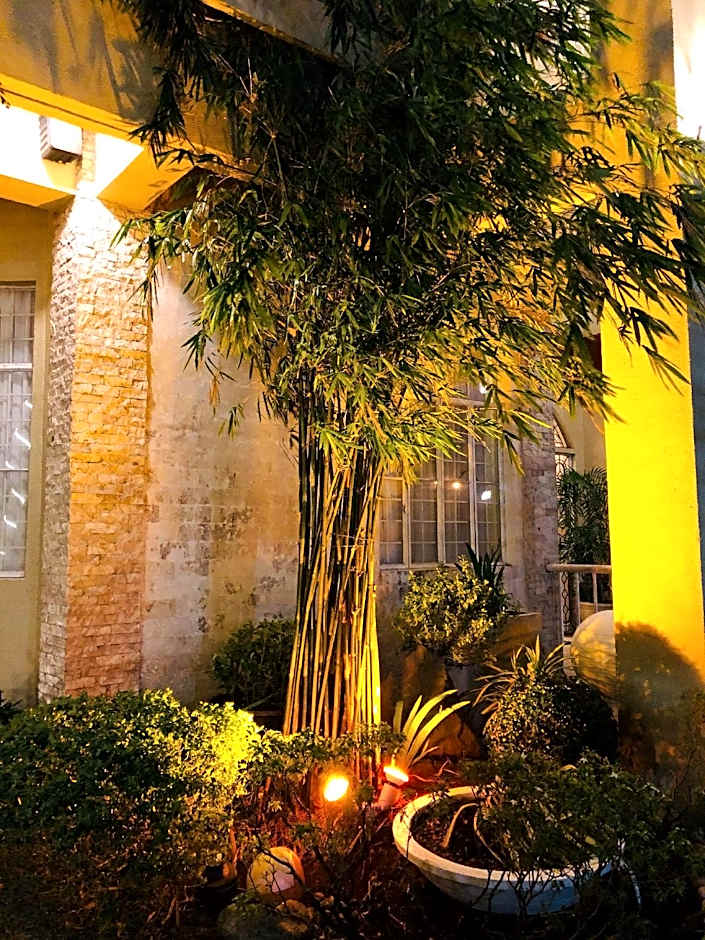 Citi Garden Suites