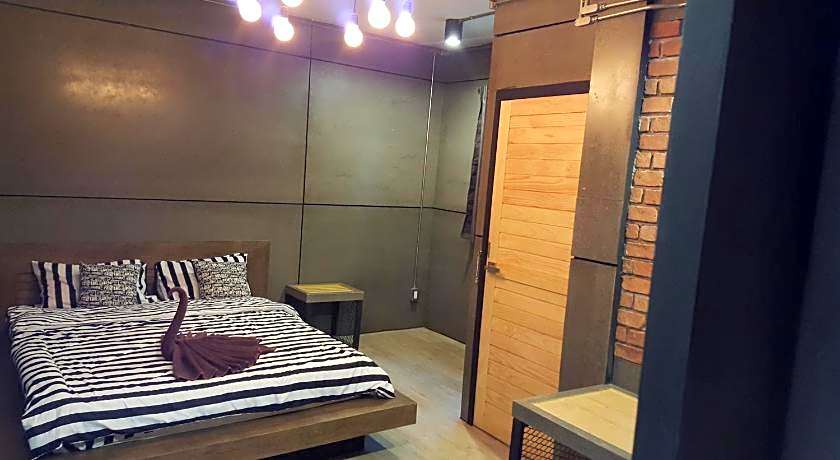 I-talay Loft