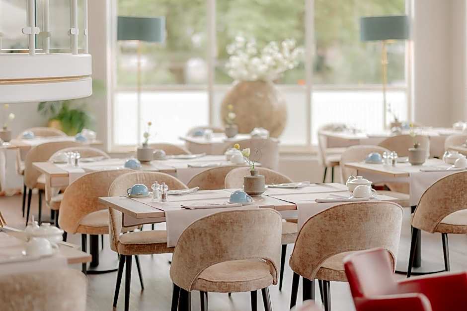 CASCADA Rheine by Hackmann