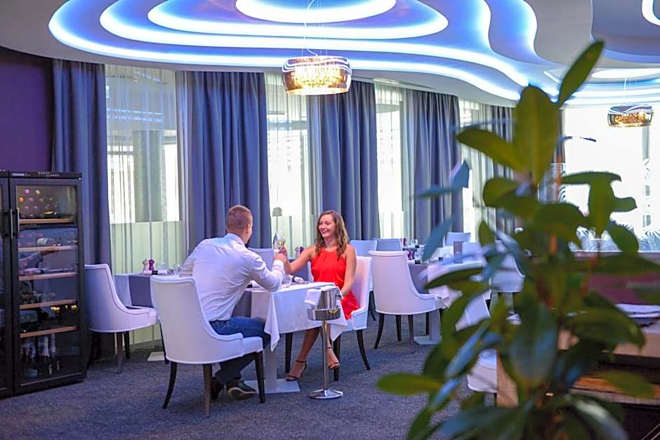 Aura Hotel Adults Only