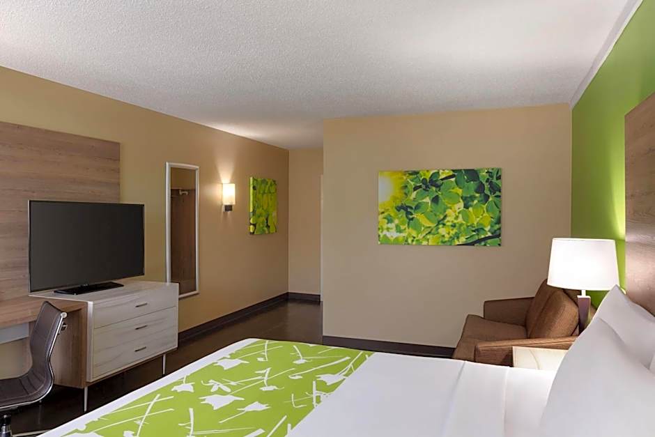 Wyndham Garden Washington DC Area