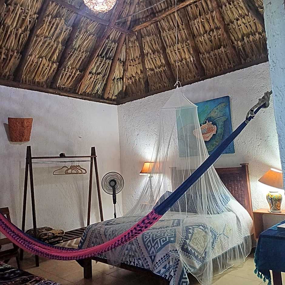 Mayan Bungalow Near Chichén