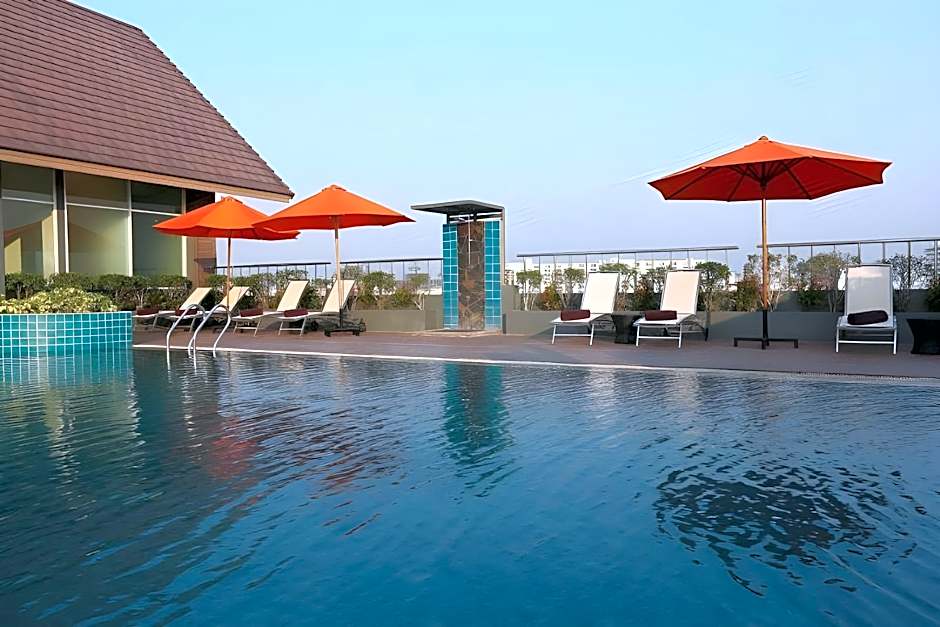 Adelphi Pattaya Hotel