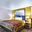 Super 8 by Wyndham Oelwein