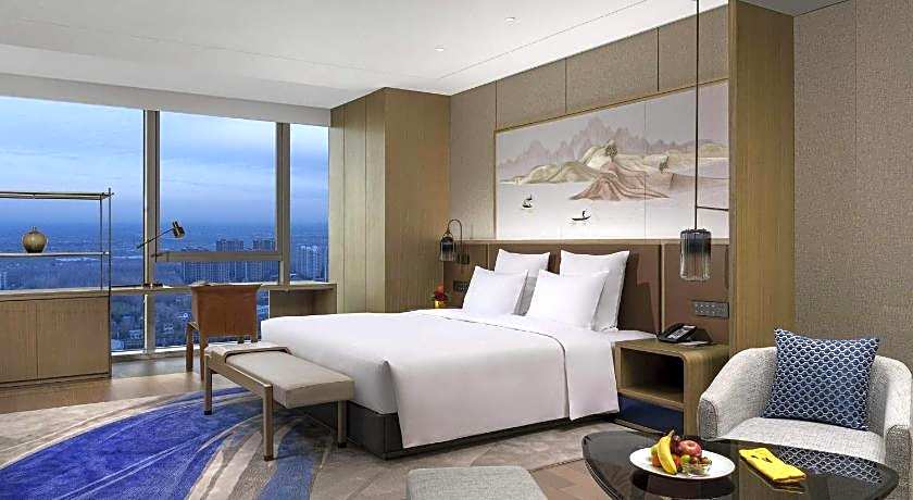 Pullman Huai'an Falcon