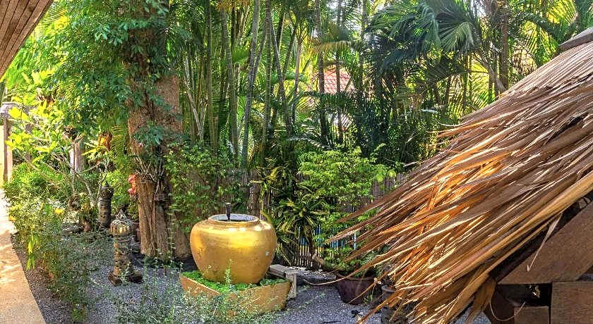 Coconut Paradise Villas