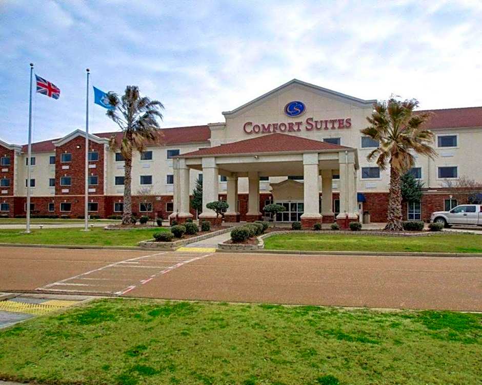 Clarion Suites Vidalia Riverfront