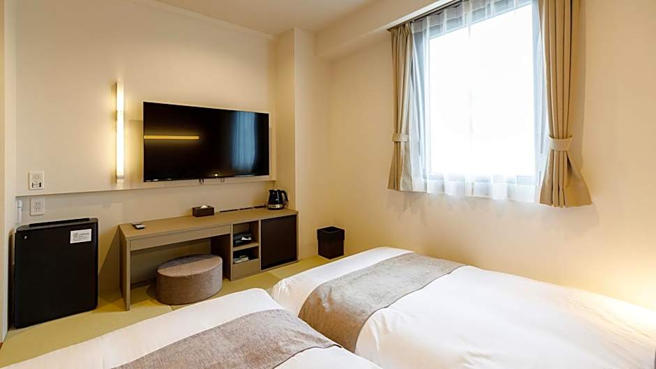 ETS INN HAKATA