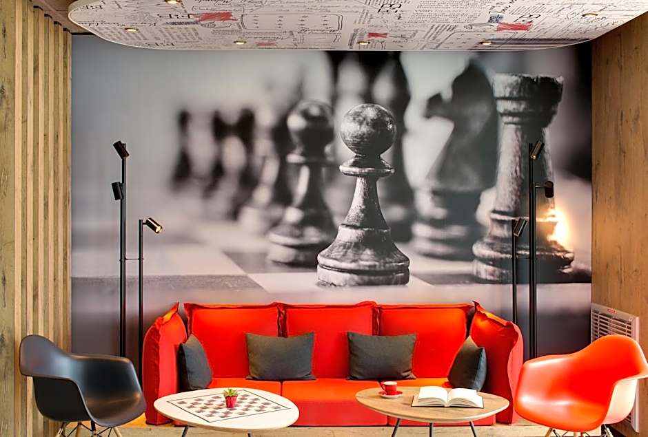 ibis Montceau les Mines