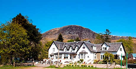 Glen Clova Hotel & Luxury Lodges
