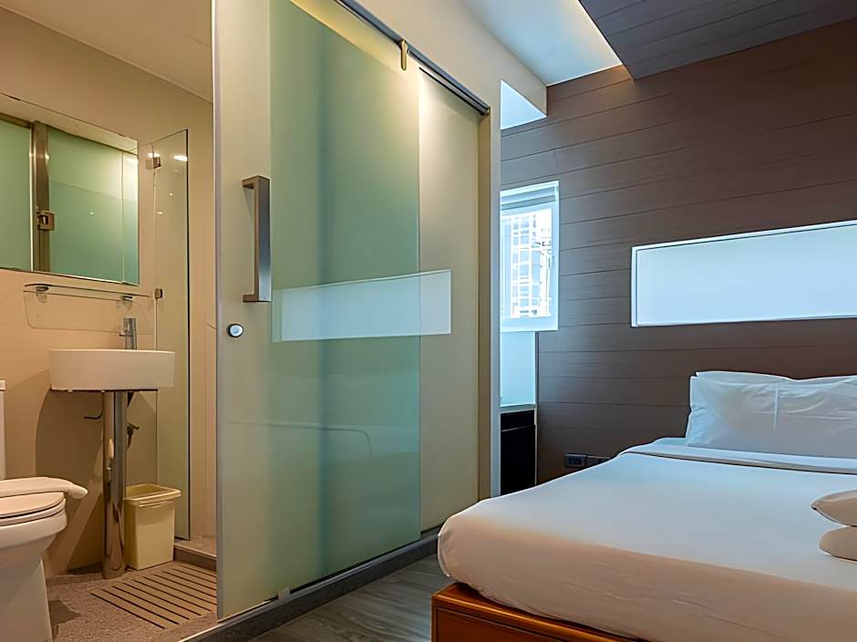 The Period Pratunam Hotel