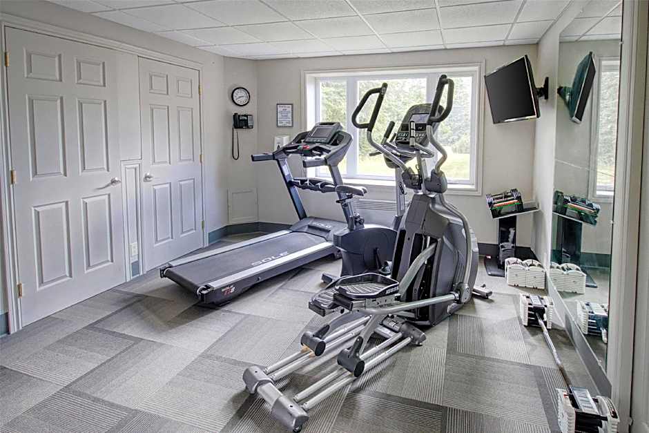 Dannys Hotel Suites; SureStay Collection by Best Western