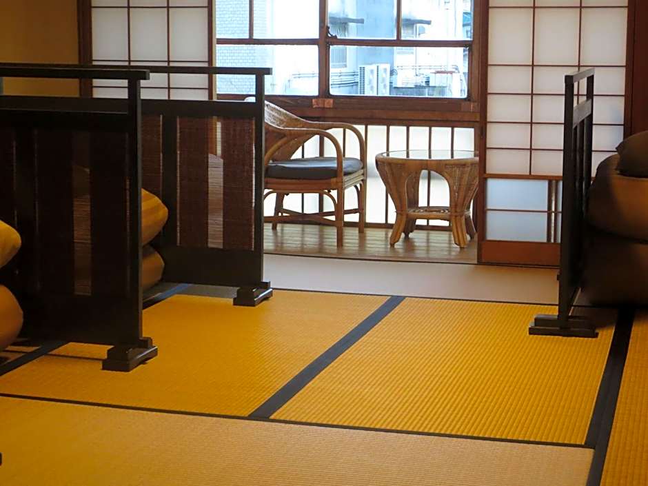 K's House Ito Onsen - Historical Ryokan Hostel