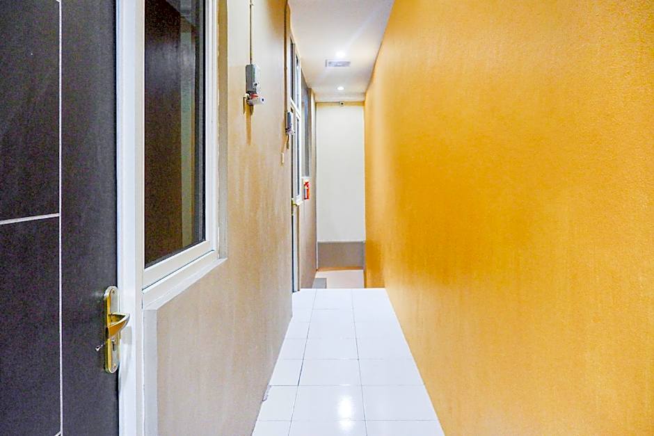 Hotel O Candi Residence
