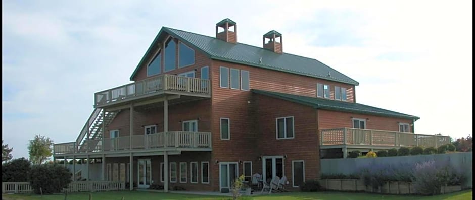 Comstock Premier Lodge LLC