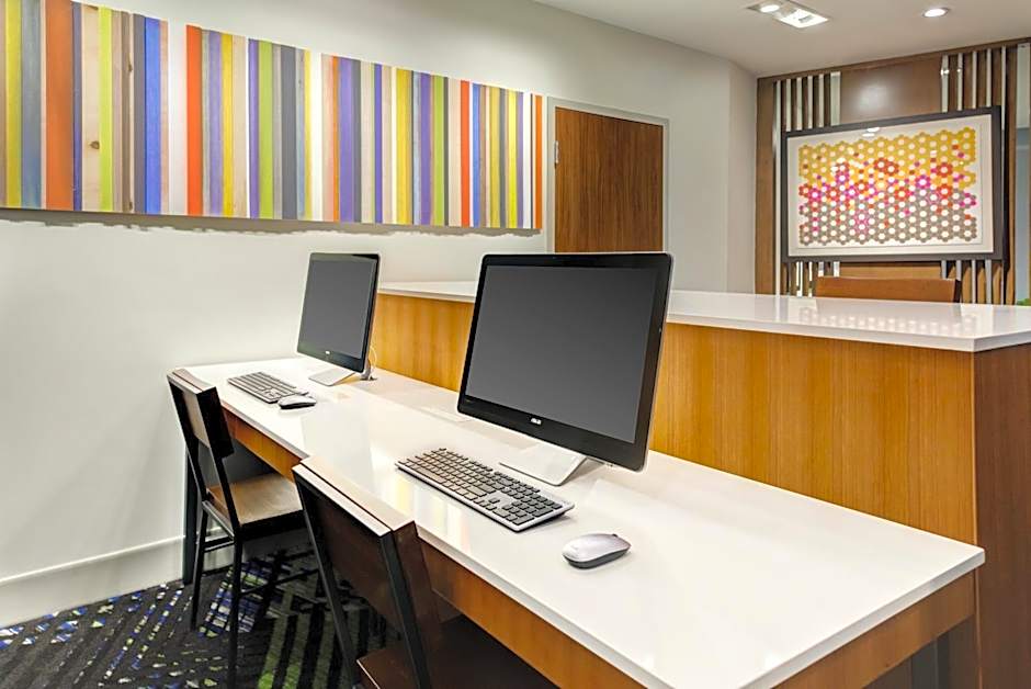 Holiday Inn Express & Suites - King George - Dahlgren By IHG