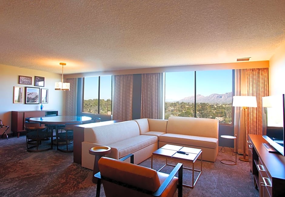 DoubleTree by Hilton Tucson-Reid Park