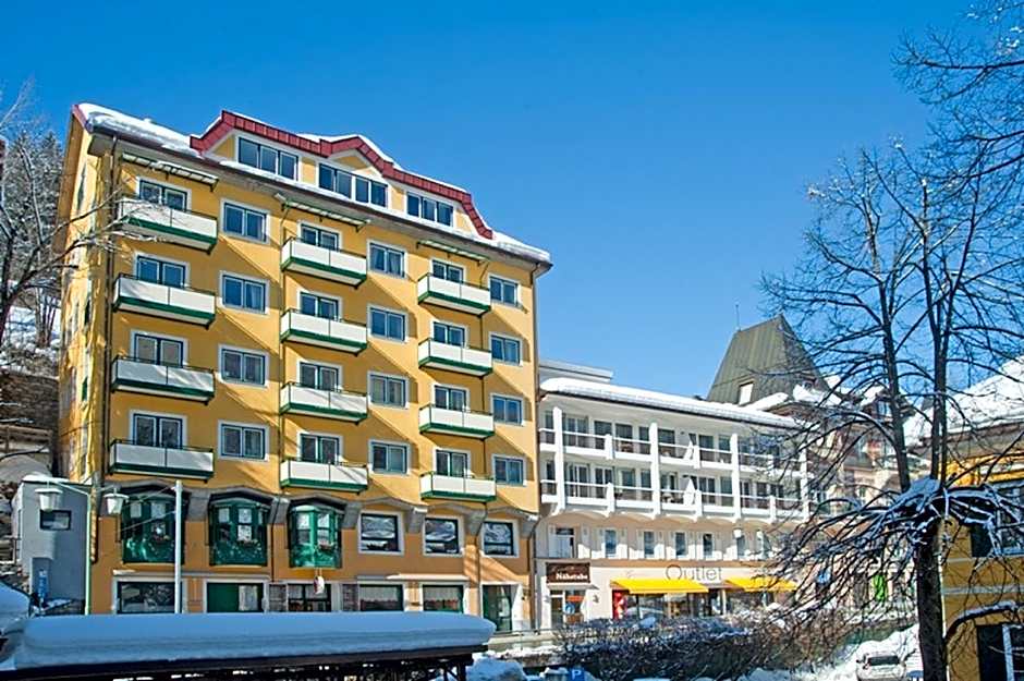 Residenz Lothringen by AlpenTravel