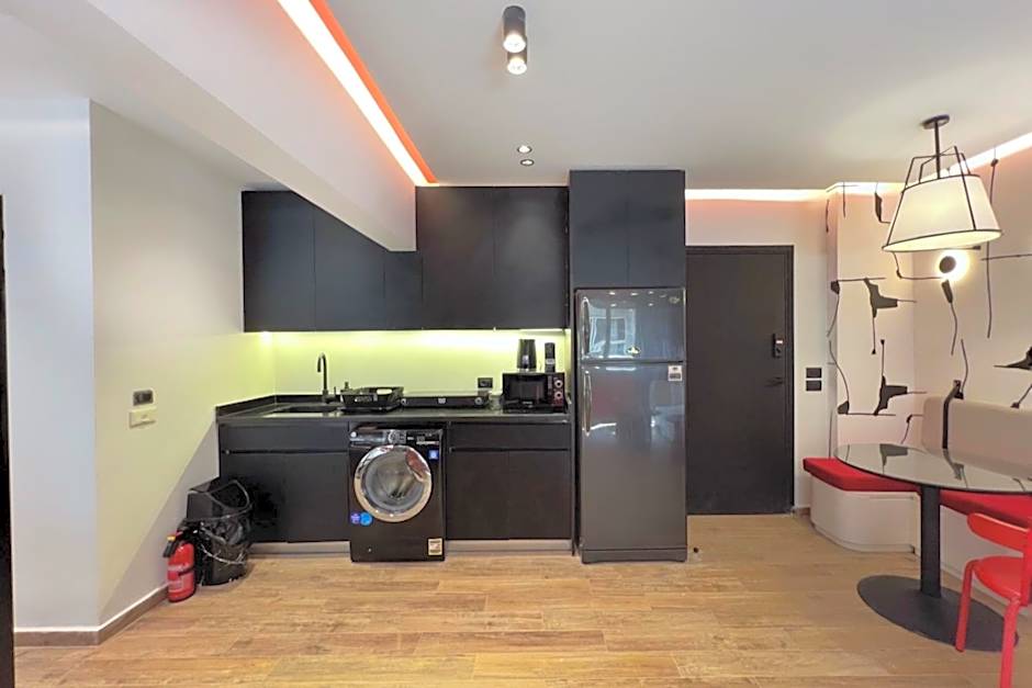 The 2 BDR Scarlet Condo 5 min to CAI Airport