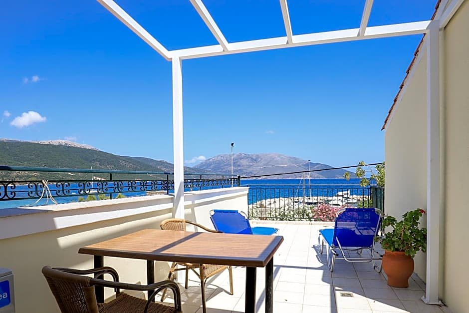 Filalithis Studios & Apartments