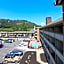 Howard Johnson by Wyndham Downtown Gatlinburg