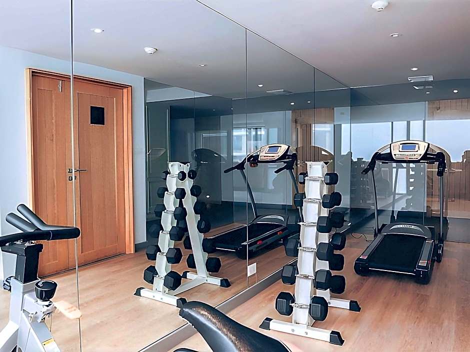 Thee Bangkok Hotel by TH District