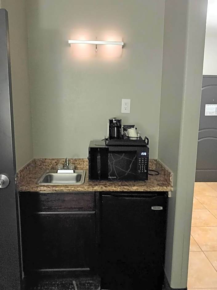 La Quinta Inn & Suites by Wyndham Little Rock - Bryant