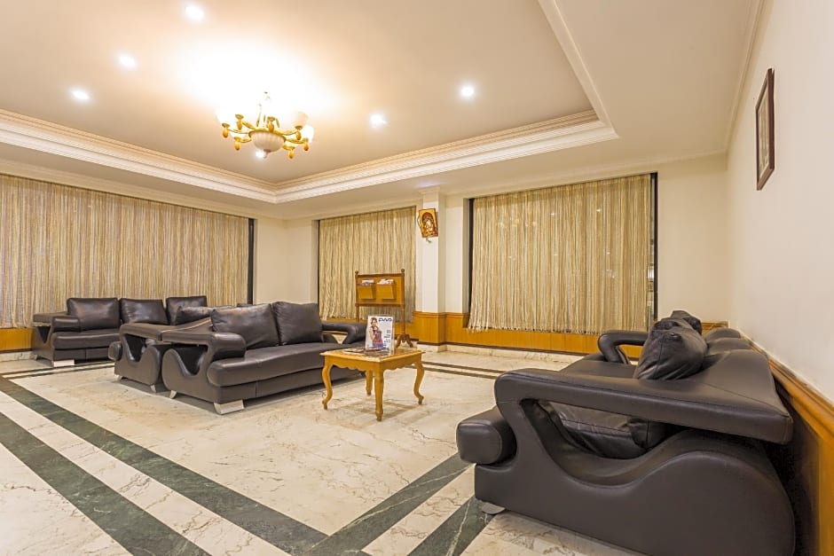 The Windsor Castle and Lake Village Ayurvedic Resort