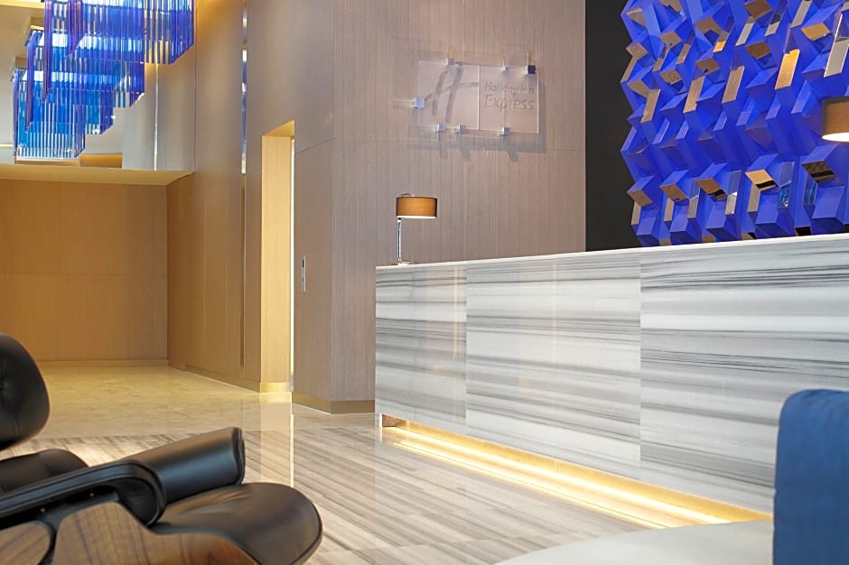 Holiday Inn Express Bangkok Siam By IHG