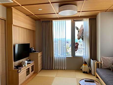 <Only 1 room> Tobe Zoo x Kowakuen Haruka collaboration ～TOBEZOO ROOM～