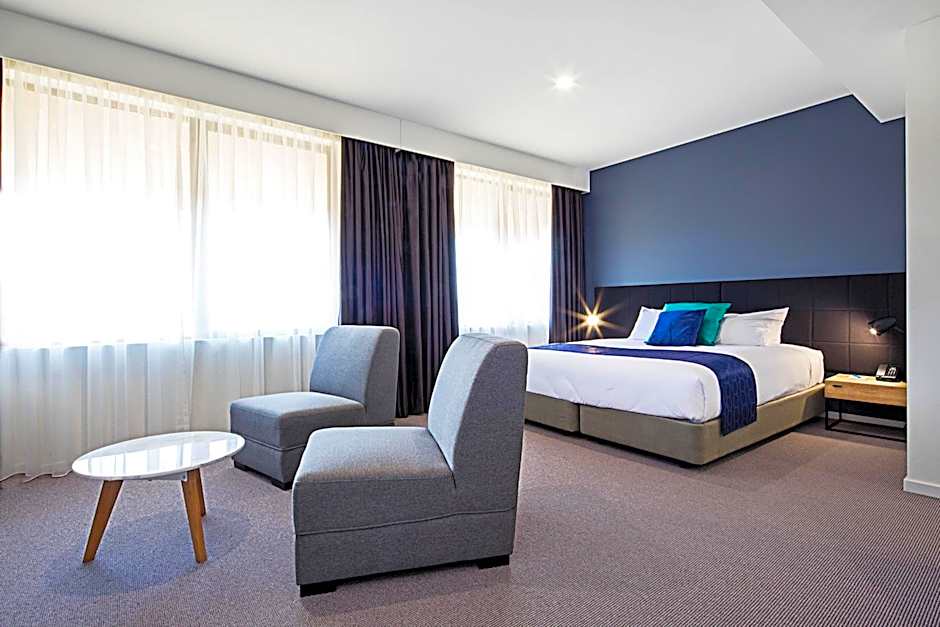 Mantra MacArthur Hotel