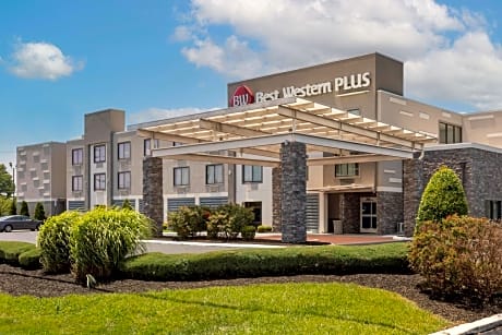 Best Western Plus Bowling Green