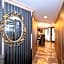 Maxwell Hotel
