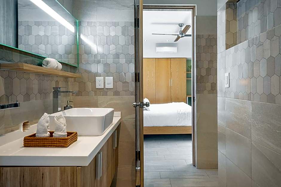 Opal Suites Apartments