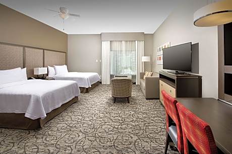 Queen Studio with Two Queen Beds - Mobility and Hearing Access/Non-Smoking