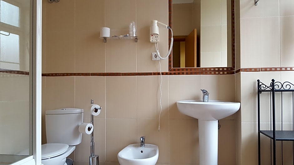 Grande Pensao Residencial Alcobia