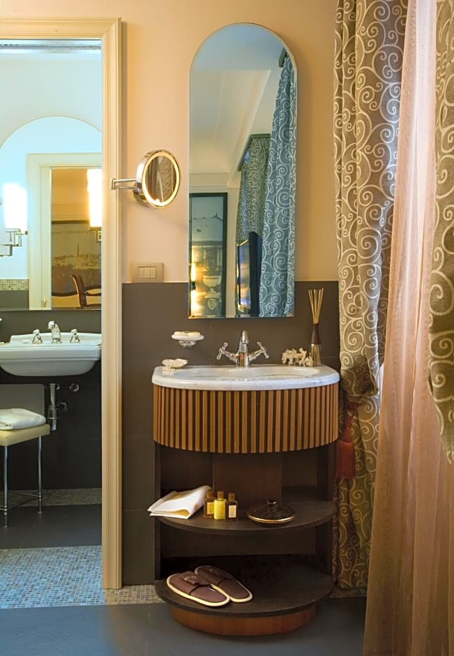 Grand Hotel Savoia